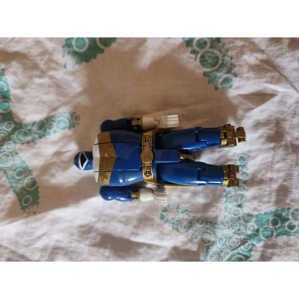 Vintage Blue Power Ranger - Picture 2 of 3